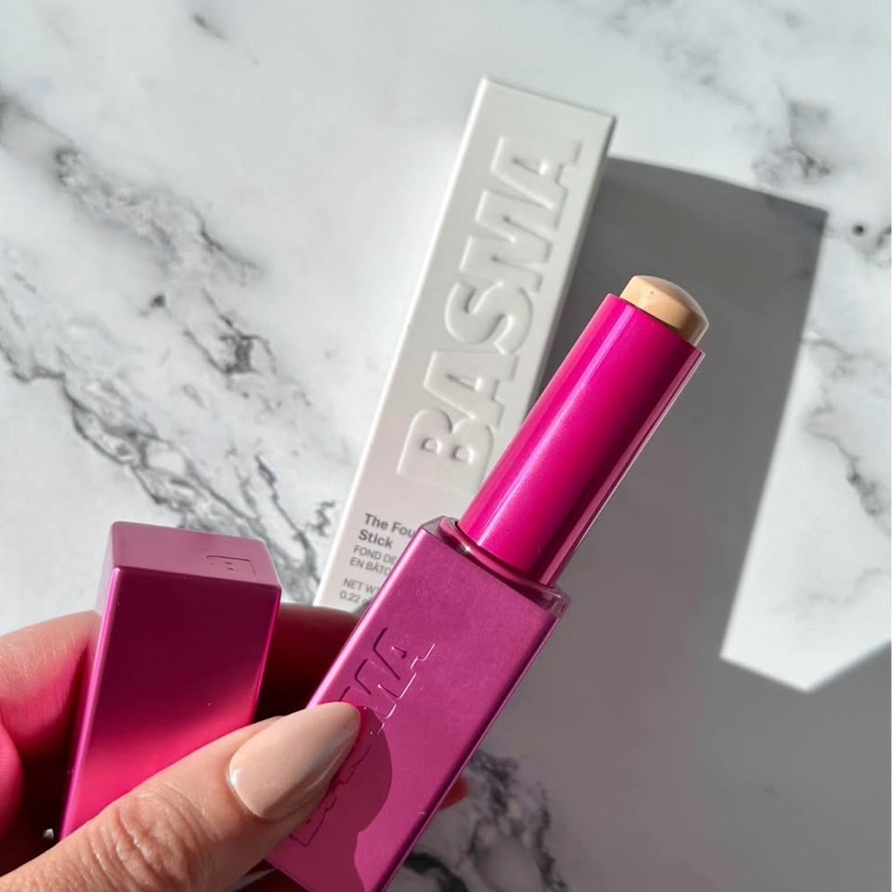 Basma Foundation Stick